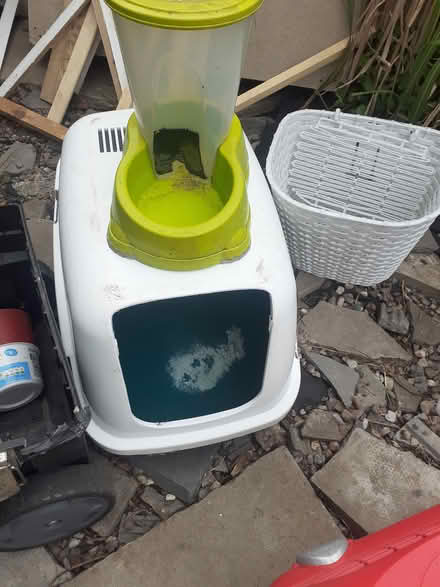 Photo of free pets cage/carrier (Handsworth B21) #2