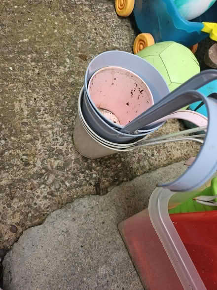 Photo of free Fence hanging pots (Swinton M27) #1