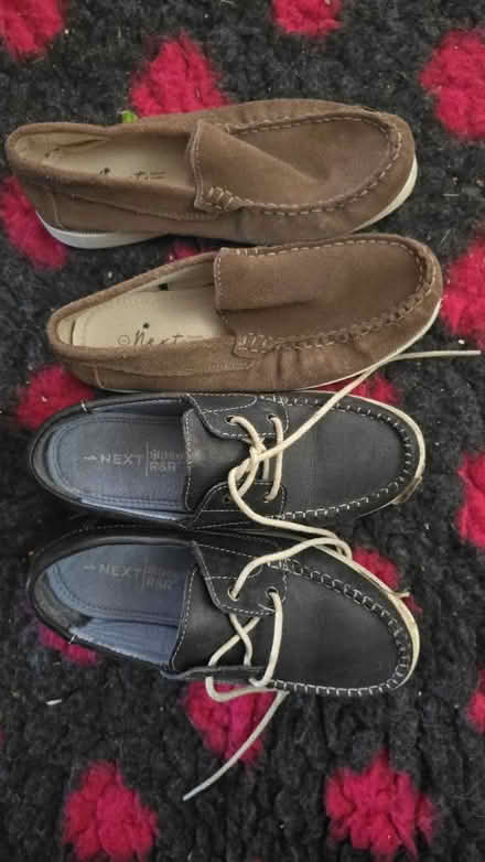 Photo of free Shoes 1 UK BOYS OR GIRLS (Marshalswick AL4) #1