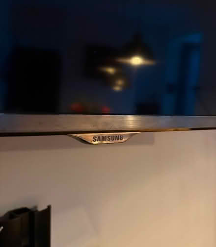 Photo of free Flat screen TV (Twickenham TW2) #2