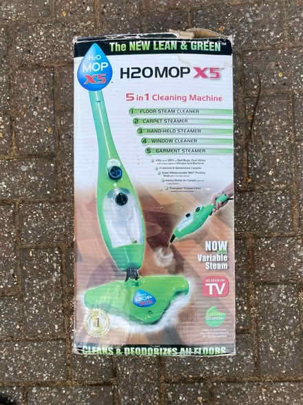 Photo of free h2omop (Wimborne town centre BH21) #1
