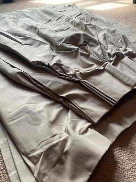 Photo of free Beige single curtain with lining (Chapeltown LS7) #3