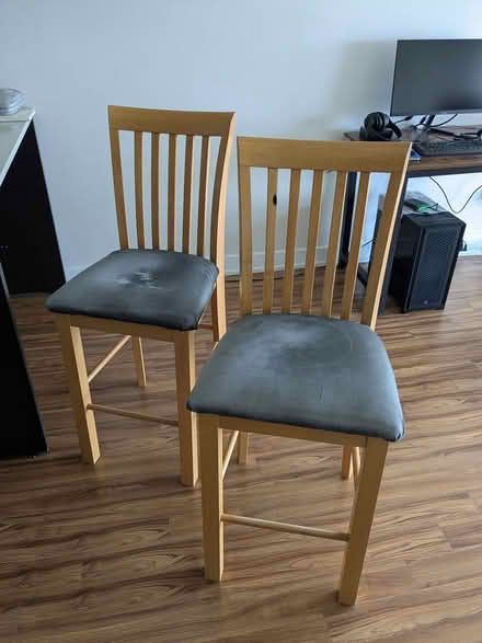 Photo of free Furniture & Household Items (Centretown west) #4