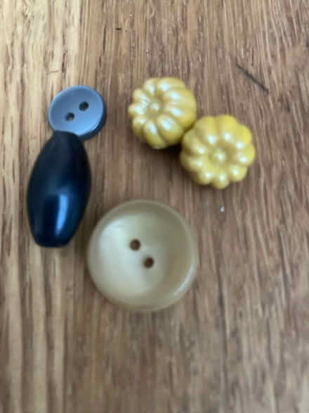 Photo of free Vintage buttons (Wooburn Green, HP10) #1