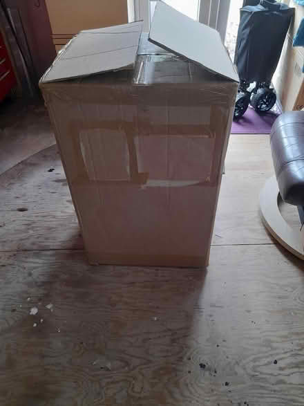 Photo of free Large packing box (Rugby CV23) #2