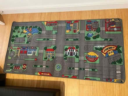 Photo of free Rug for child’s play (Lower Kingswood KT20) #1