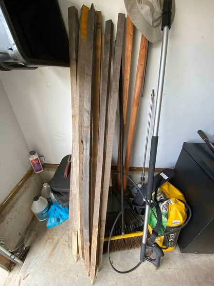 Photo of free 8 Oak stakes (East Centreville) #1