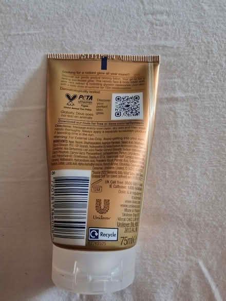 Photo of free Dove, self tan for face and body (SW16, norbury) #2