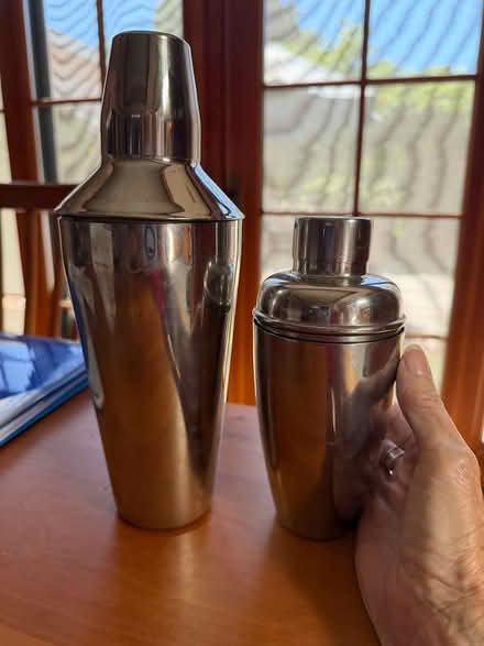Photo of free mixer tins (White Oaks area of San Carlos) #2