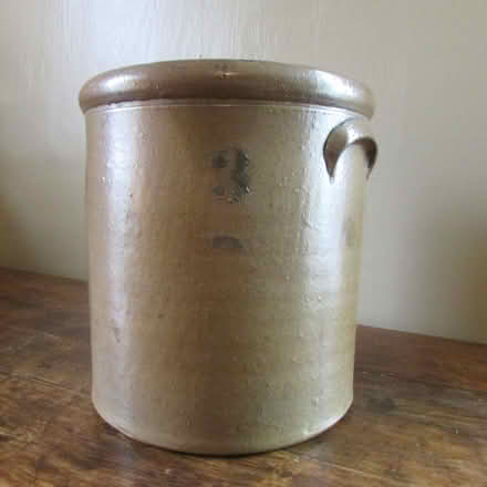 Photo of Vintage Stoneware Crock (Soundview) #1