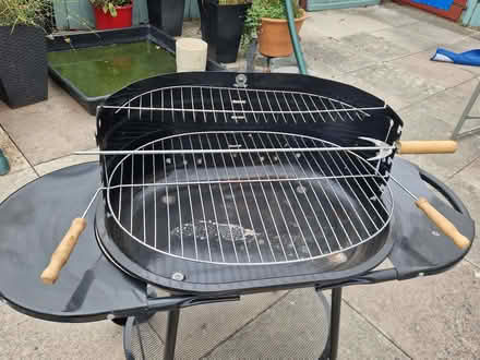 Photo of free Charcoal barbecue (Four Crosses SY22) #1