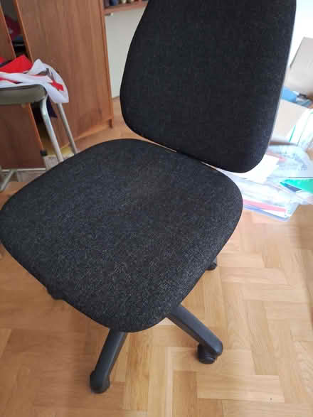 Photo of free office chair (Bisley GL6) #1