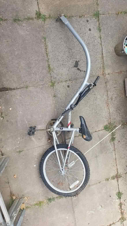 Photo of free Tag Along Bike (Cressage SY5) #1
