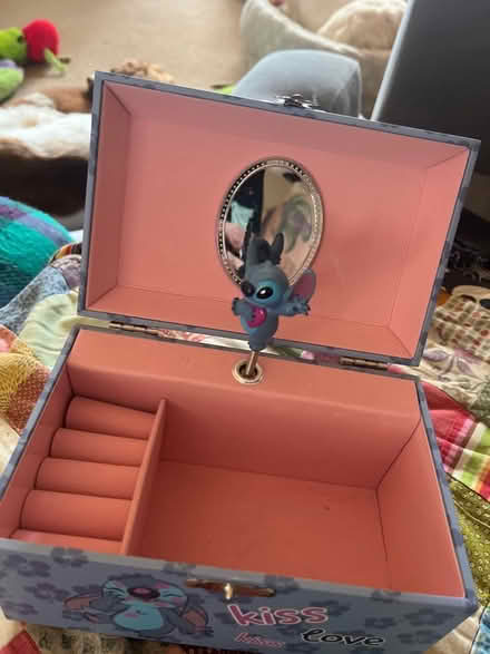 Photo of free Stitch jewellery box (Broadwater SG2) #1