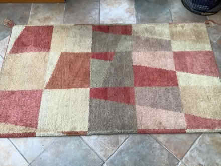 Photo of free Small wool rug 5’ x 3’ (Deanburn EH26) #1