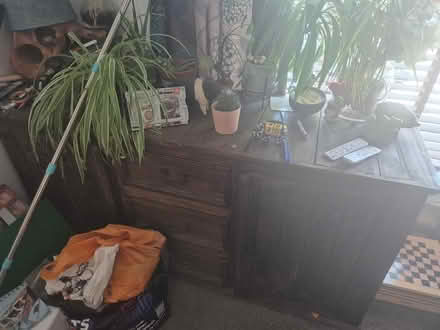 Photo of free Soild unit (Swindon SN2) #1