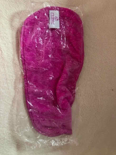 Photo of free NEW reusable make-up removal cloth (SW8 Wandsworth Road) #1