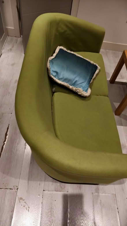 Photo of free sofa (Haringey) #4
