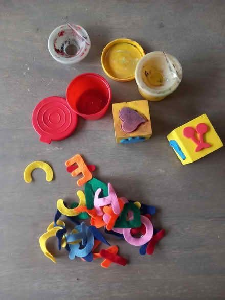 Photo of free art items for kids (RG6 near Palmer Park) #1