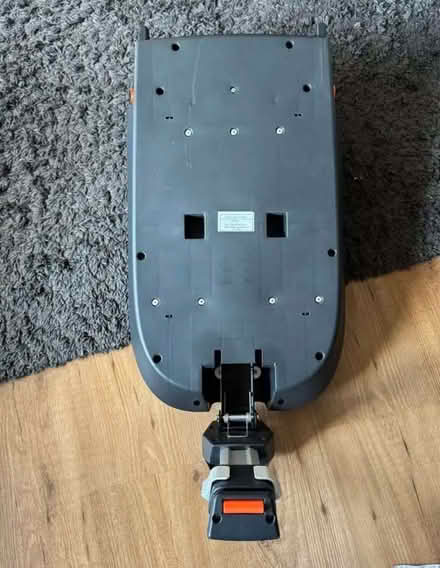 Photo of free Ickle Bubba Mercury Isofix Car Seat Base** Collection N11 (Bounds Green N11) #2
