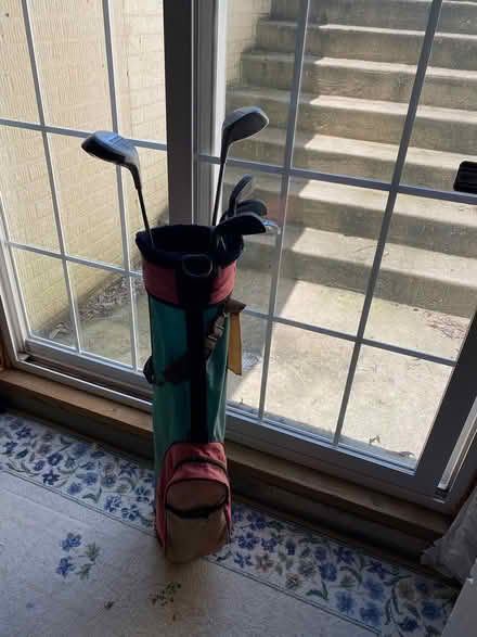 Photo of free Women’s Golf Clubs & bag (East Centreville) #1