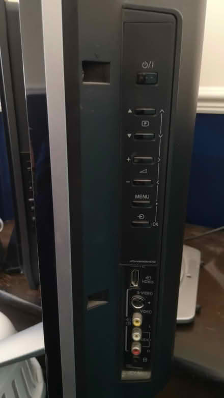 Photo of free TV (DN21, Gainsborough) #3