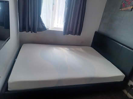 Photo of free Double bed and mattress (Oxford OX4) #1
