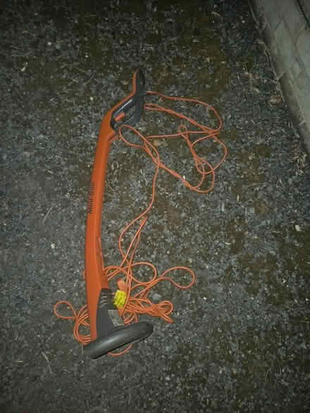 Photo of free Flymo strimmer (Surbiton KT5) #2