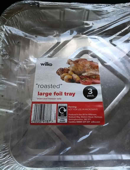 Photo of free 6 foil food roasting trays (Westminster Drive PO21) #2