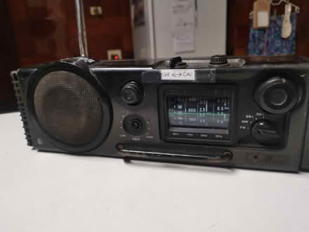 Photo of Sony ICF-6000w radio (Surrey Heath GU15) #1