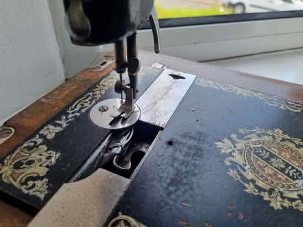 Photo of free Jones hand operated sewing machine vintage (Woodseats S8) #2