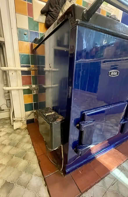 Photo of free Oil Fired Aga (Brasted Chart TN16) #2