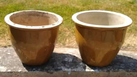 Photo of free 2 Brown Pots (St Austell) #1