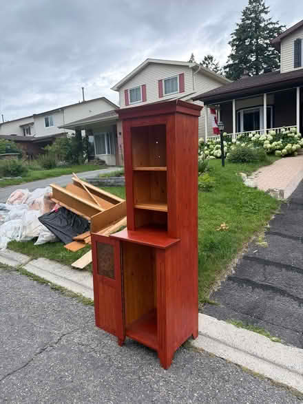 Photo of free Custom cabinet (Old Barrhaven) #1