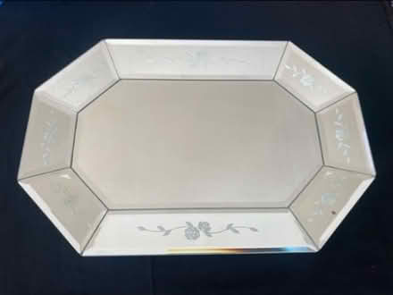 Photo of free Gorgeous Mirrored Tray (Cheshunt En8) #1