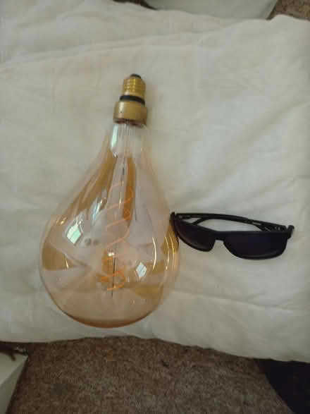 Photo of free LED filament bulb LARGE (St George BS5) #1