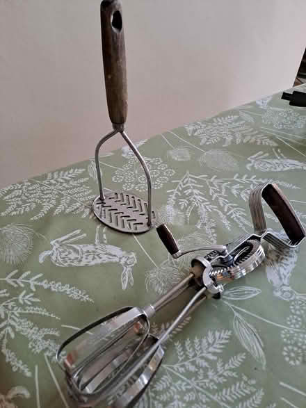 Photo of free Old k8tchen utensils (Lower Walkley S6) #1