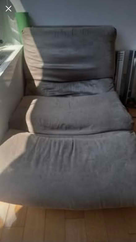 Photo of free Lounge chair (Upper west side) #1