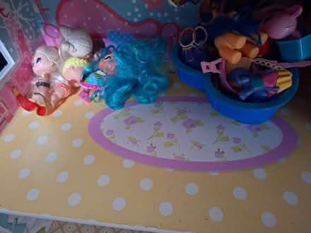 Photo of free Doll house (Kidderminster dy11) #3