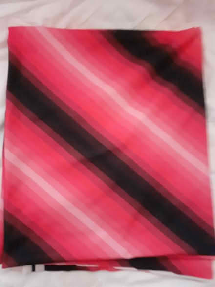 Photo of free Pink Black Diagonal Material (Attwood Green B1) #1