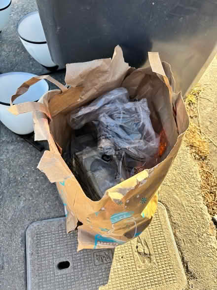 Photo of free Exterior entry light (Bartlett near Laurel, Oakland) #2