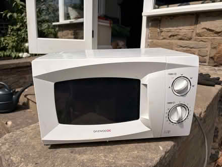 Photo of free Microwave (S8 Beauchief) #1