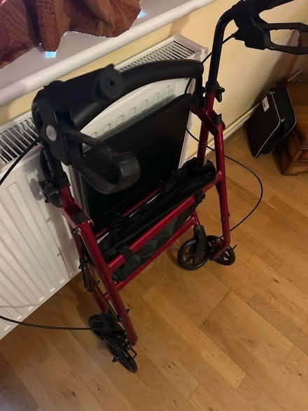 Photo of free Walker mobility aid (Northcourt OX14) #2