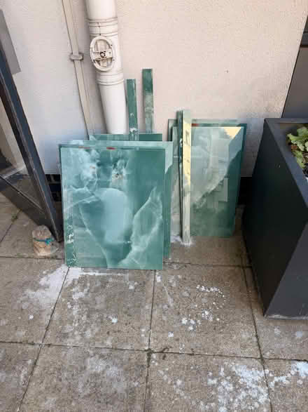Photo of free Porcelain Tiles - (Furzedown SW17) #1