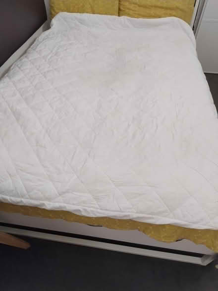 Photo of free Waterproof mattress protector (North Kensington W10) #1