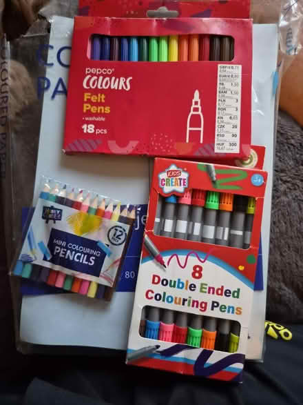 Photo of free Paper & pens (Hecky WF16) #1