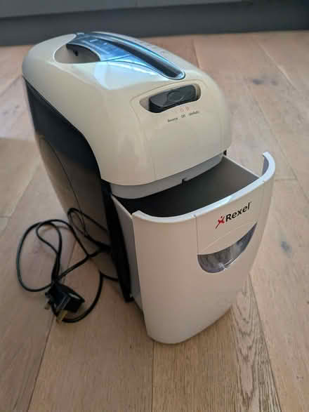Photo of free Paper shredder (Lady Bay NG2) #2