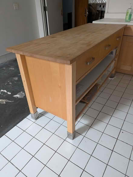 Photo of free Kitchen Islands (Dumbo, Brooklyn) #2