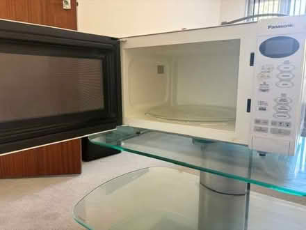 Photo of free Microwave (Purley CR8) #2