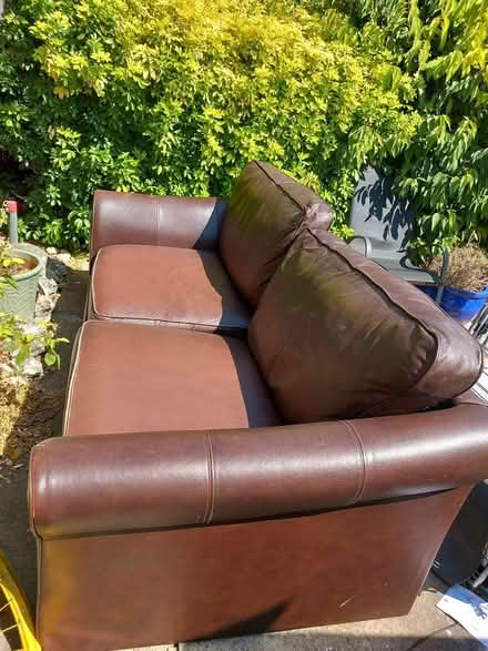 Photo of free 3 seater leather sofa (Winchester SO21) #1
